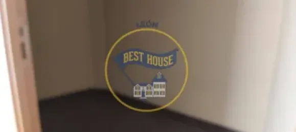 Imóvel comercial em Leon, Spain 180 m² N.º 29317 8