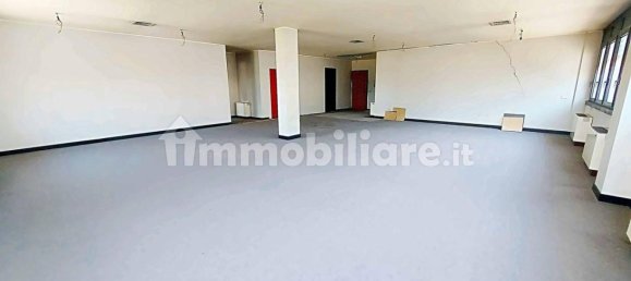 136m² Office in Delebio, Italy No. 317771 5