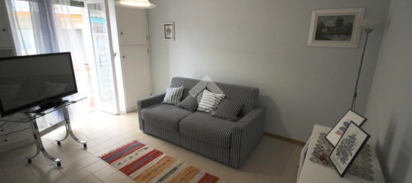 Apartamento de 2 habitaciónes en Sanremo, Italy No. 6514 5