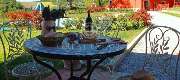 8 bedrooms House in Castelfiorentino, Italy No. 233570 10