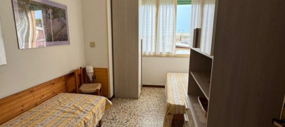 3 bedrooms Apartment in Follonica, Italy No. 381647 17
