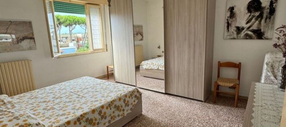 3 bedrooms Apartment in Follonica, Italy No. 381647 11