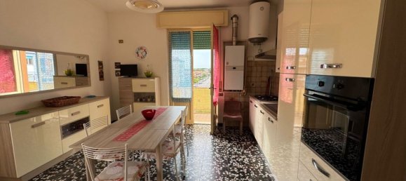 3 bedrooms Apartment in Follonica, Italy No. 381647 15