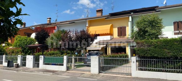 3 bedrooms Villa in San Possidonio, Italy No. 284861 5