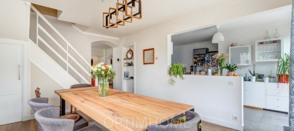 5 bedrooms Villa in Chatou, France No. 184168 4