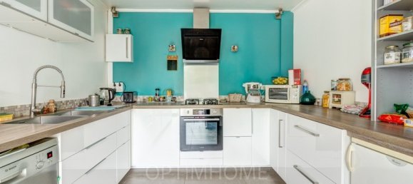 5 bedrooms Villa in Chatou, France No. 184168 9