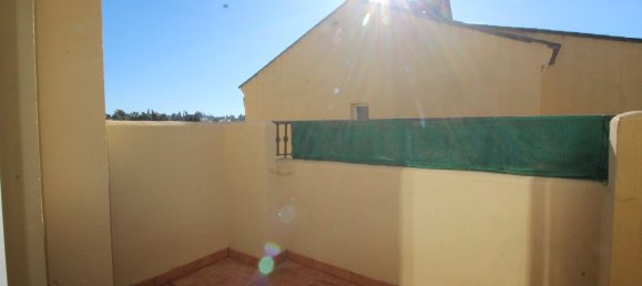 3 bedrooms Townhouse in Estepona, Spain No. 24563 16