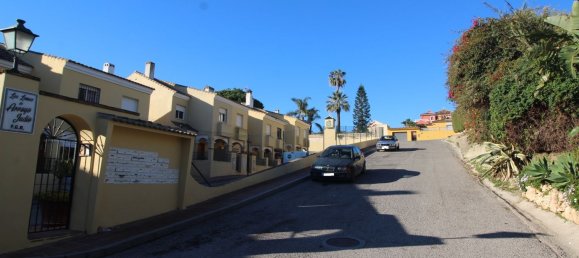 3 bedrooms Townhouse in Estepona, Spain No. 24563 25