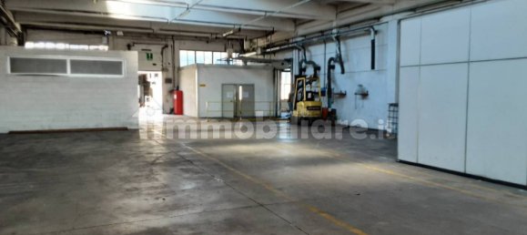 Armazém de 4 divisões em Trezzano sul Naviglio, Italy N.º 138385 7