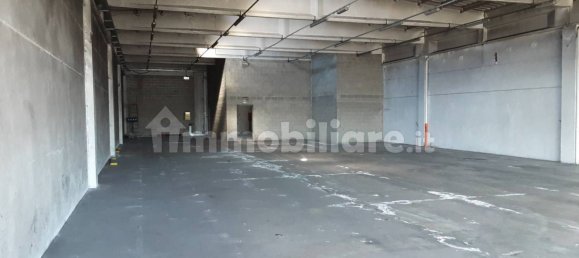 Armazém de 4 divisões em Trezzano sul Naviglio, Italy N.º 138385 12
