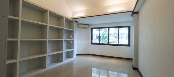 8 Schlafzimmer Stadthaus in Bang Lamung, Thailand, Nr. 57835 8