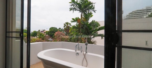 8 Schlafzimmer Stadthaus in Bang Lamung, Thailand, Nr. 57835 13