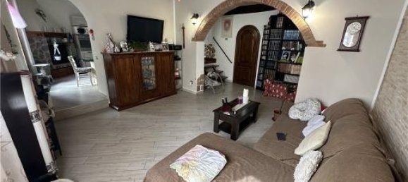 3 rooms Apartment in Montelupo Fiorentino, Italy No. 29217 8