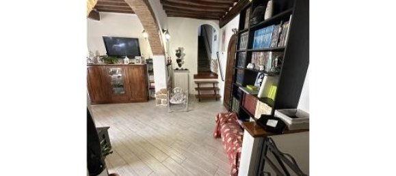 3 rooms Apartment in Montelupo Fiorentino, Italy No. 29217 2