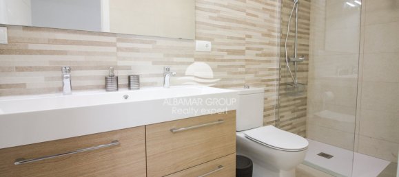 4 bedrooms Villa in La Nucia, Spain No. 4266 23