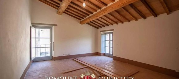 6 bedrooms House in Montone, Italy No. 107683 16