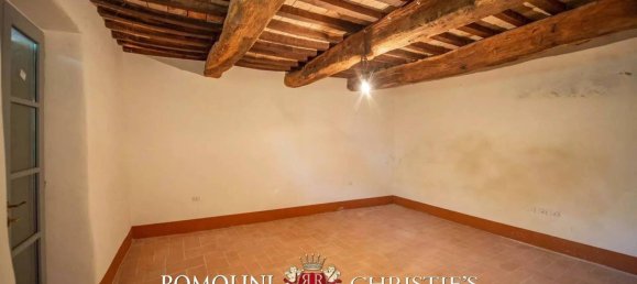 6 bedrooms House in Montone, Italy No. 107683 20