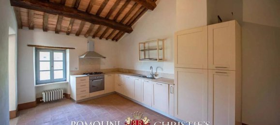 6 bedrooms House in Montone, Italy No. 107683 12