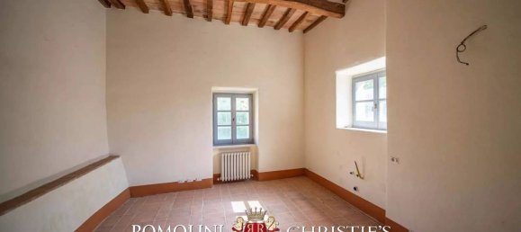 6 bedrooms House in Montone, Italy No. 107683 17