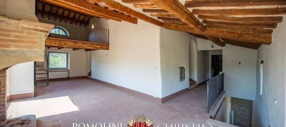 6 bedrooms House in Montone, Italy No. 107683 11