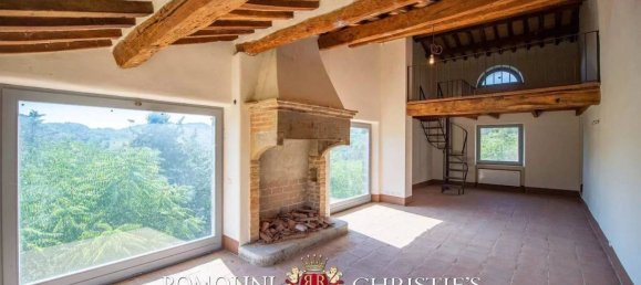 6 bedrooms House in Montone, Italy No. 107683 13