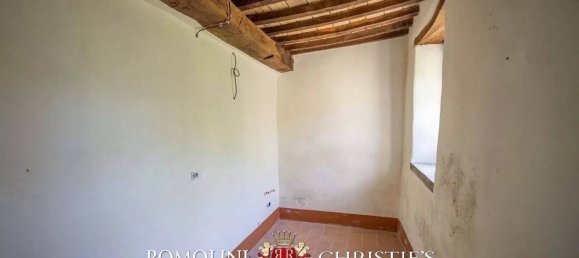 6 bedrooms House in Montone, Italy No. 107683 19