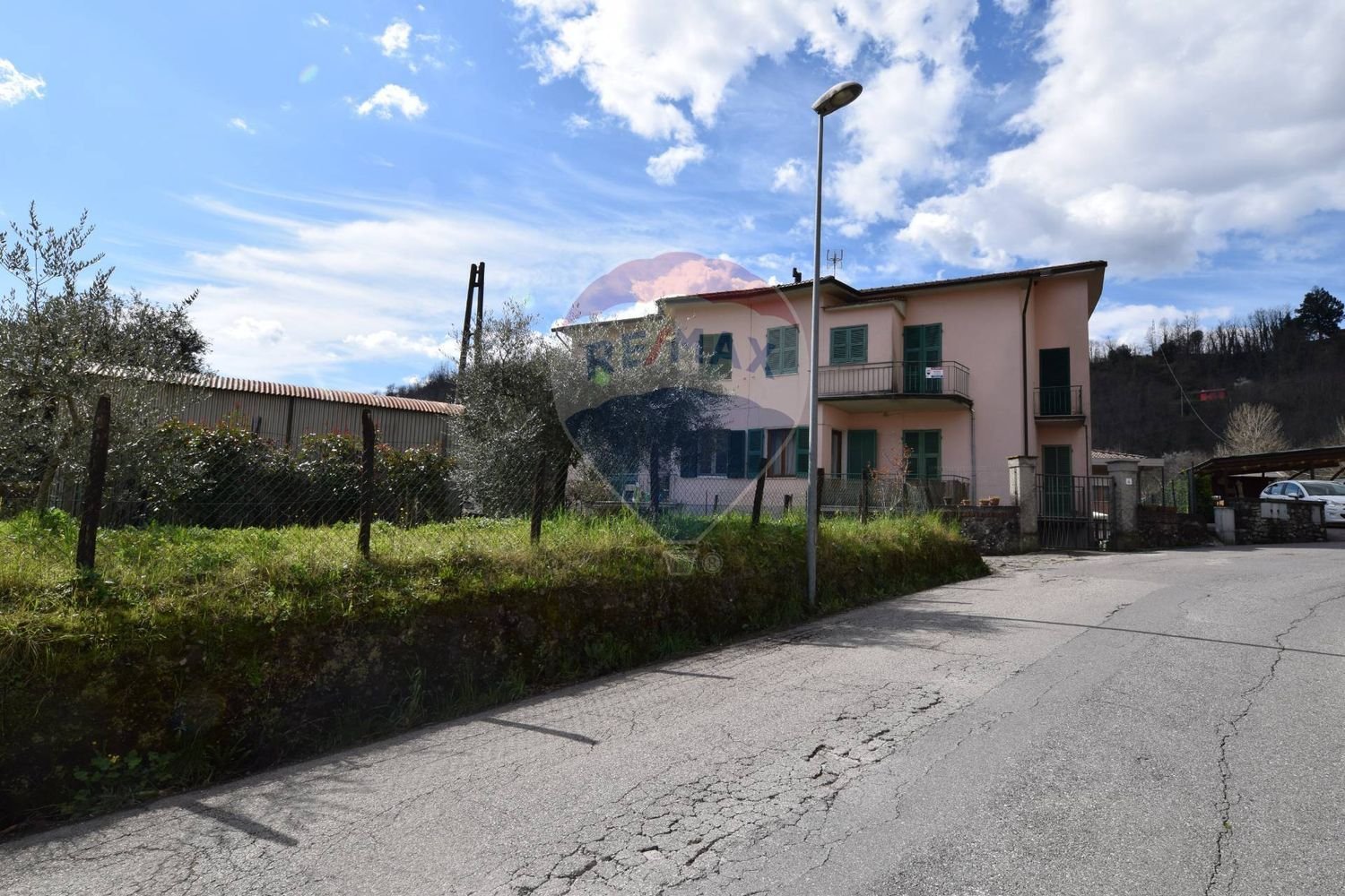 5 rooms Apartment in Bagni di Lucca, Italy No. 85786