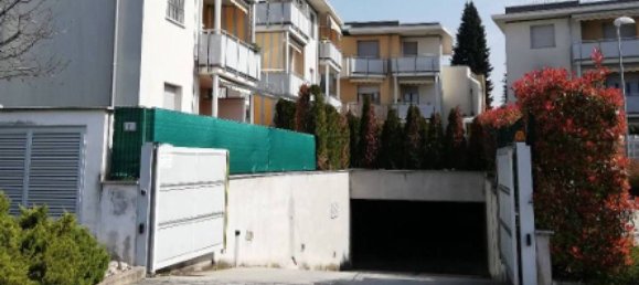  مرآب في Giussano, Italy 28متر مربع رقم 290434 6