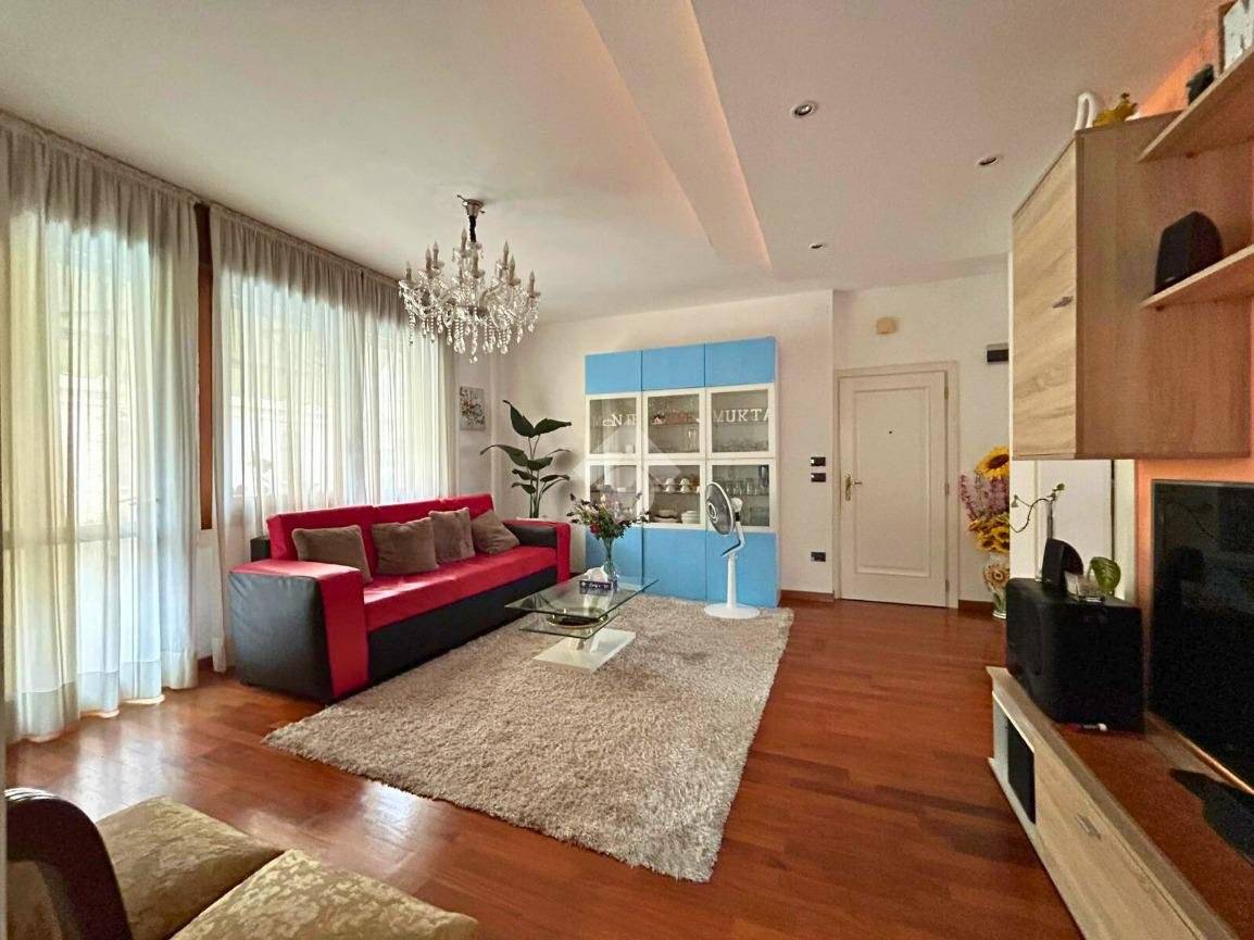 3 bedrooms Apartment in Mogliano Veneto, Italy No. 324858