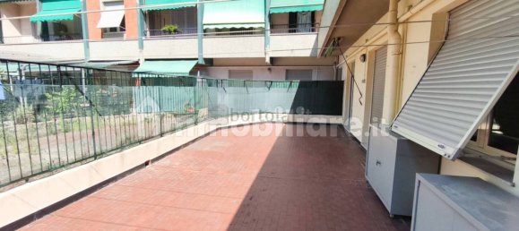 Apartamento de 1 dormitorio en Genoa, Italy No. 299259 2