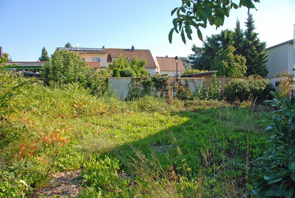 4 rooms Land in Main-Taunus, Germany No. 205840