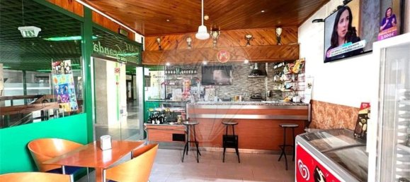 40m² Commercial property in Felgueiras, Portugal No. 60497 8