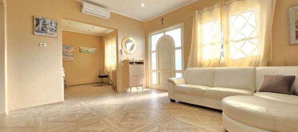 13-Zimmer Wohnung in Camaiore, Italy, Nr. 211671 6