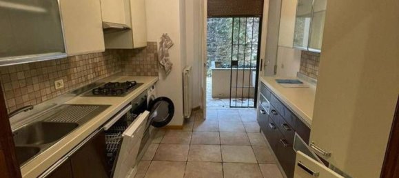 5 rooms Apartment in Siena, Italy No. 223947 16