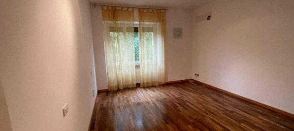5 rooms Apartment in Siena, Italy No. 223947 23