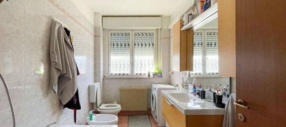 Apartamento de 4 habitaciónes en Gorizia, Italy No. 37553 7