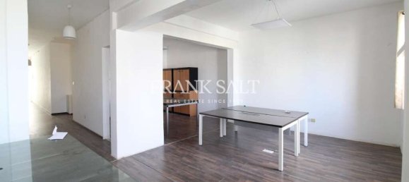 Laden in Fgura, Malta 116m², Nr. 12703 10