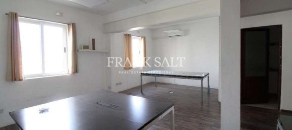 Laden in Fgura, Malta 116m², Nr. 12703 11