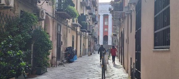 Apartamento de 3 dormitorios en Palermo, Italy No. 372987 3