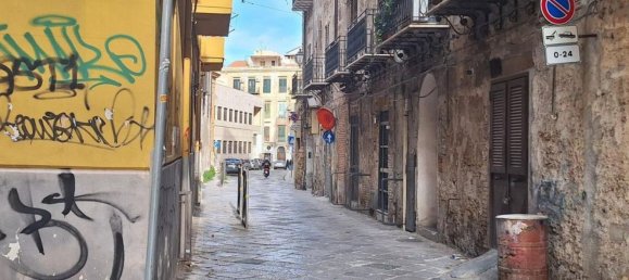 Apartamento de 3 dormitorios en Palermo, Italy No. 372987 4