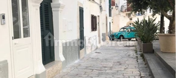 Casa de 3 dormitorios en Monopoli, Italy No. 262799 3