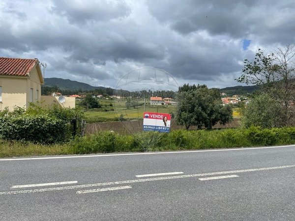 3356m² Land in Ponte de Lima, Portugal No. 59137