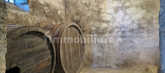 3 bedrooms House in Baschi, Italy No. 47393 10