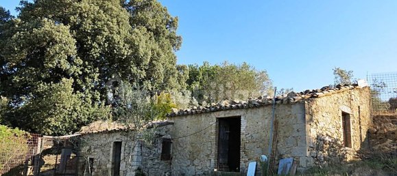 3 bedrooms House in Baschi, Italy No. 47393 4