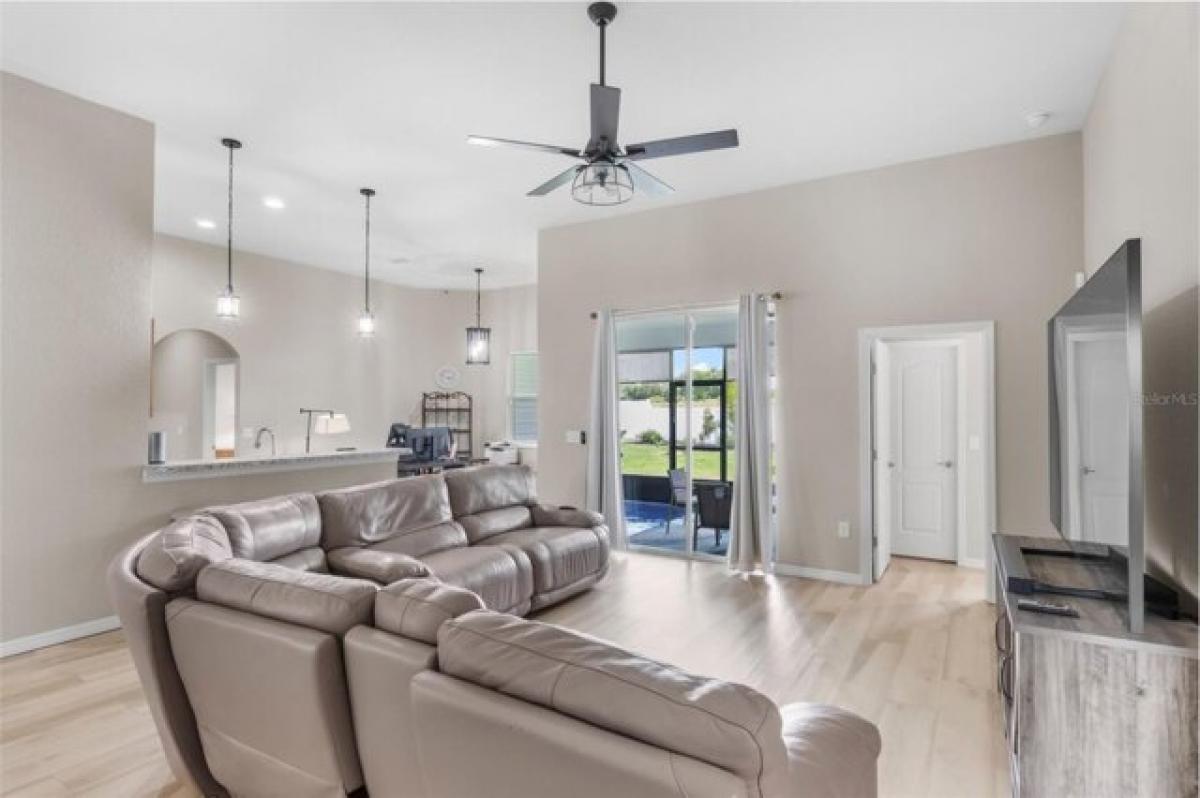 Дом с 4 спальнями в Фростпруф, США № 439990