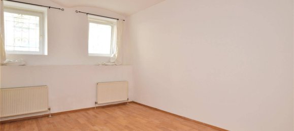 2 rooms Apartment in Penzing, Austria No. 199027 3