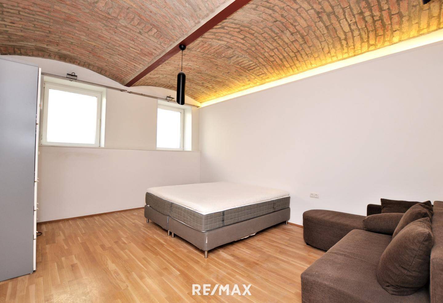 2 rooms Apartment in Penzing, Austria No. 199027