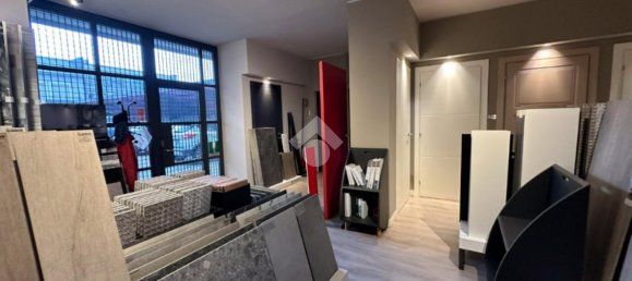 6 rooms House in Lissone, Italy No. 3087 18