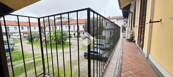 6 rooms House in Lissone, Italy No. 3087 5