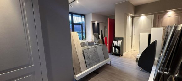 6 rooms House in Lissone, Italy No. 3087 16